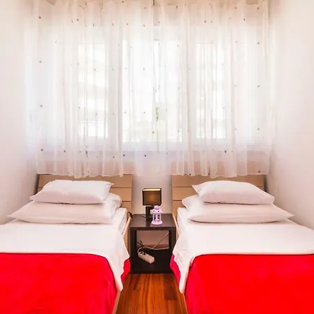 Lada Apartman Split